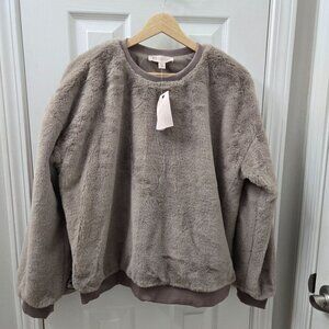 Philosophy Faux Fur Sweatshirt Women XL Sable Taupe Crewneck Cozy Winter‎ Casual